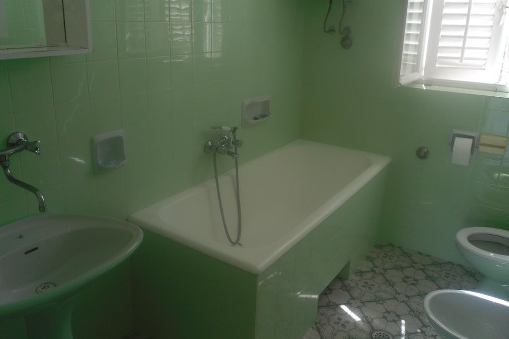 Hostel Guesthouse Mira Omiš Δωμάτιο φωτογραφία