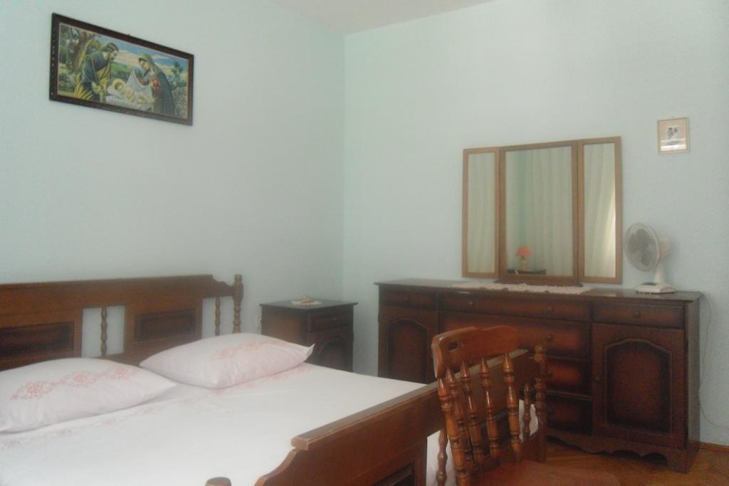 Hostel Guesthouse Mira Omiš Δωμάτιο φωτογραφία